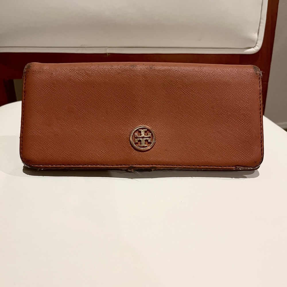 Tory Burch Robinson Wallet